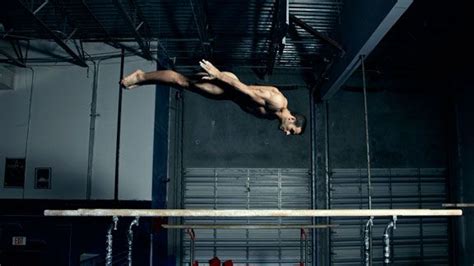 U.S. Olympic gymnast Danell Leyva poses nude in the 2012 Body。